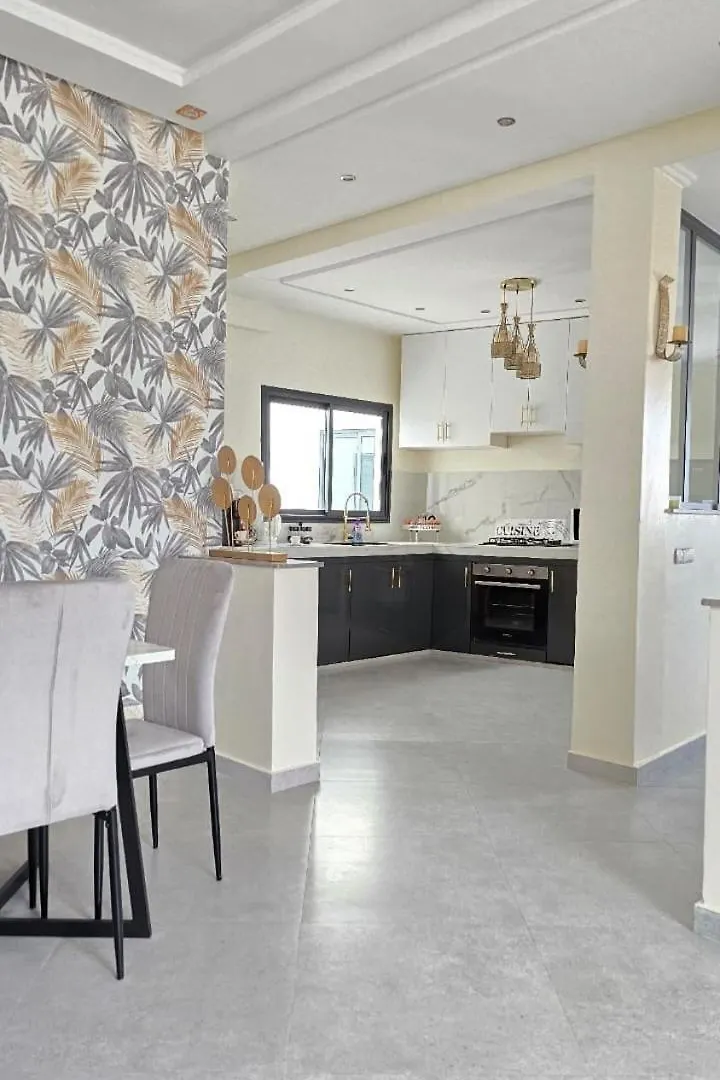 Apartamento Penthouse Jacuzzi And Nice Gaming Room Agadir